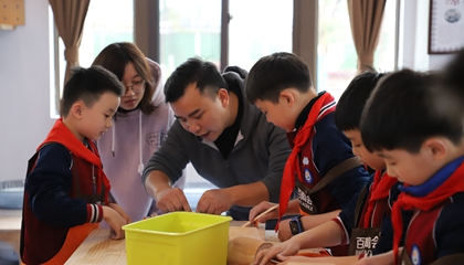學(xué)習(xí)：以陶藝賦能新時代勞動教育。